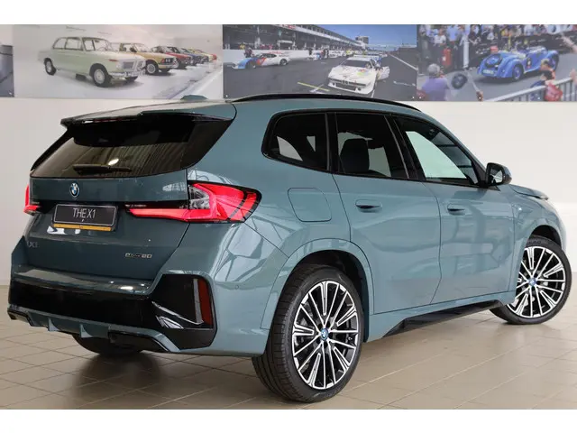 BMW iX1 eDrive20 2025 Elektrisch 2