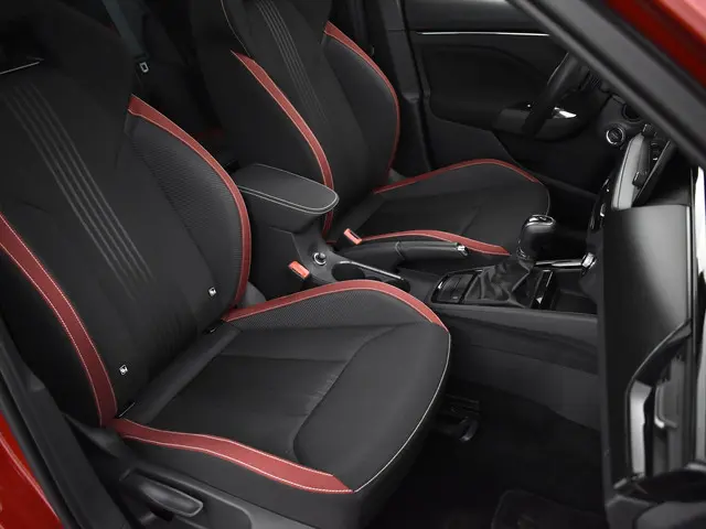 Škoda Kamiq 1.0 Tsi 110pk DSG Monte Carlo 2024 Benzine 6