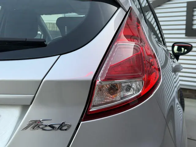 Ford Fiesta 1.0 Style 2016 Benzine 34