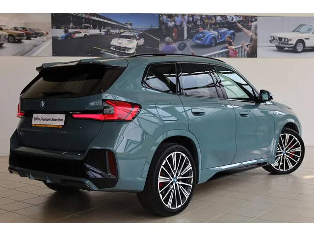 BMW iX1 eDrive20 2024 Elektrisch 2