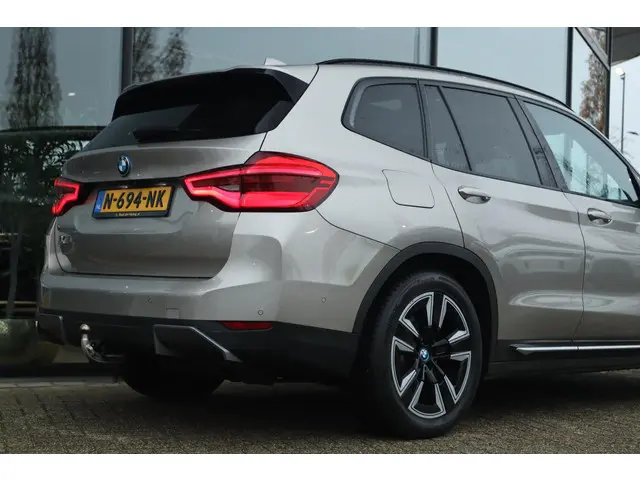 BMW iX3 EXECUTIVE 80 KWH 2021 Elektrisch 12
