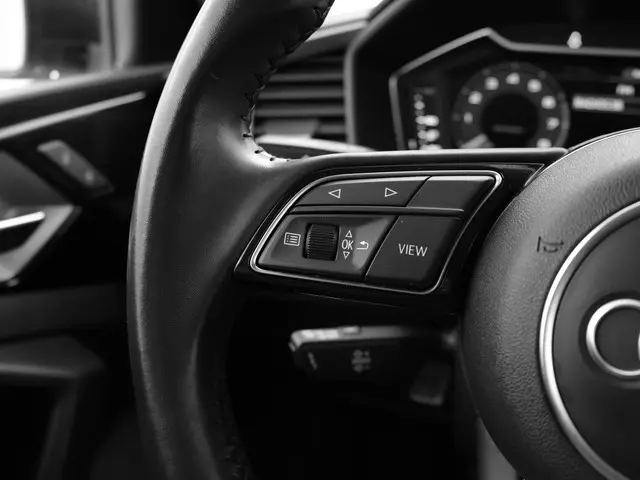 Audi A1 citycarver 30 TFSI 115pk epic 2019 Benzine 13