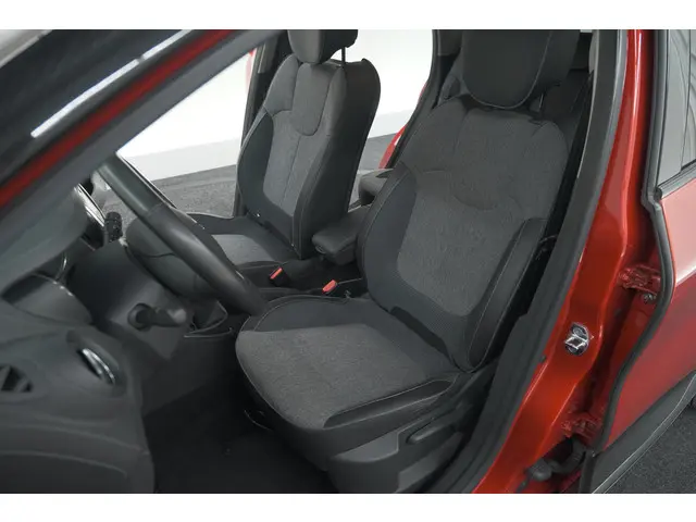 Renault Captur TCe 90 Intens 2018 Benzine 27