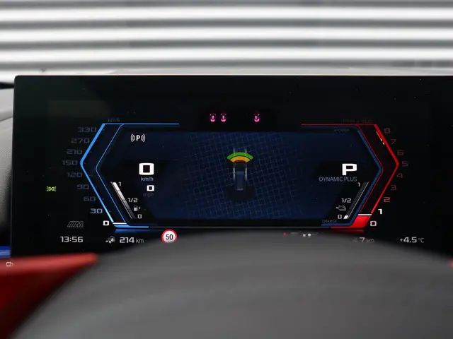 BMW M5 Touring 2025 Hybride Benzine 26