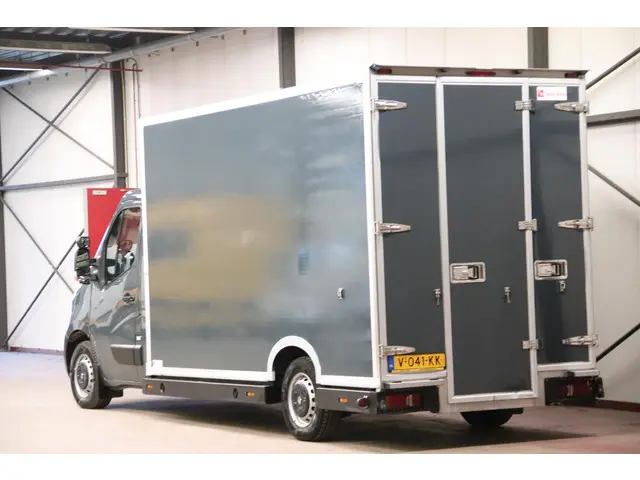 Renault Master T35 2.3 dCi 2017 Diesel 11