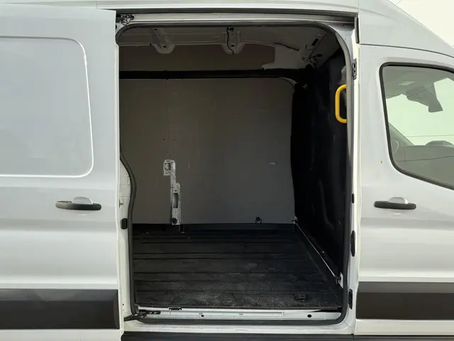 Ford Transit 350 2.0 TDCI 170PK 2023 Diesel 10