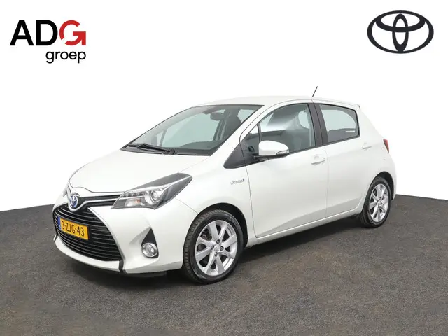 Toyota Yaris 1.5 Hybrid Dynamic 2015 Hybride Benzine