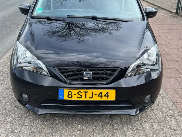 SEAT Mii 1.0 Sport 79.000 km NL-AUTO-NAP 2014 Benzine 34