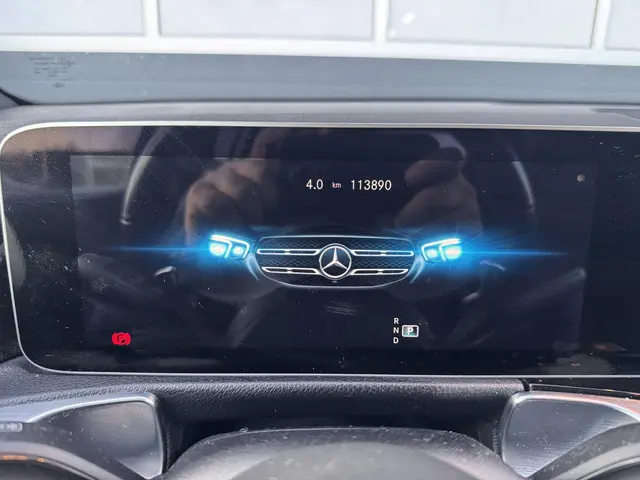 Mercedes-Benz GLB 250 4MATIC Premium Plus 2020 Benzine 9