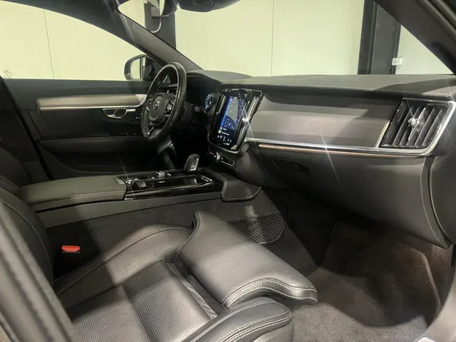 Volvo S90 2.0 T8 AWD R-Design 2021 Hybride Benzine 9