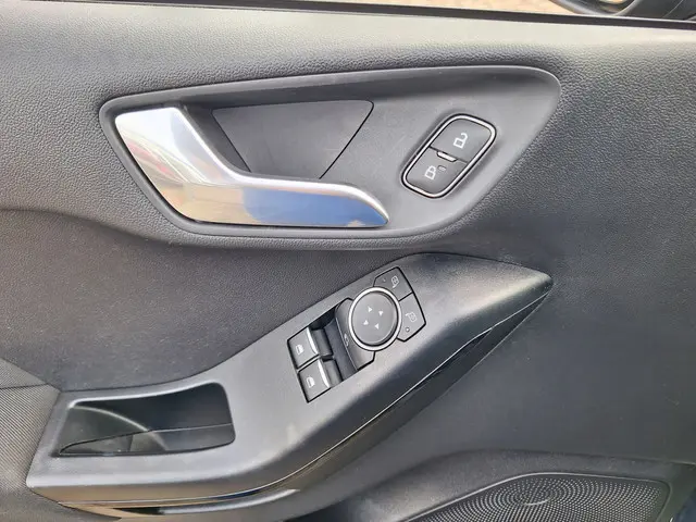 Ford Fiesta 1.1 Trend 2018 Benzine 18