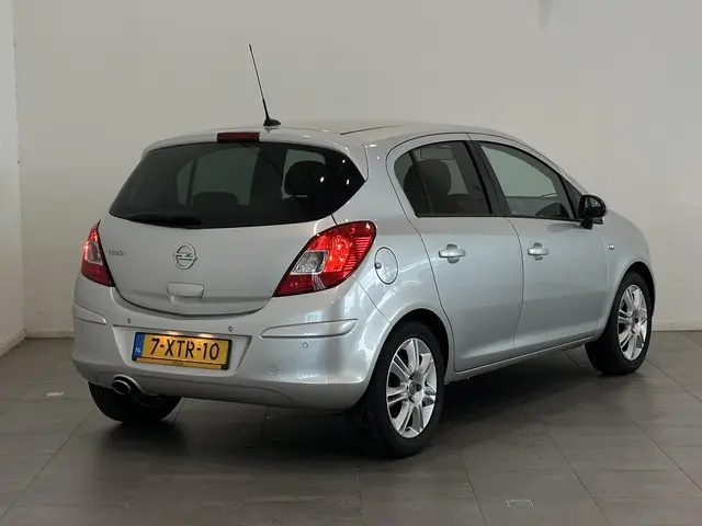 Opel Corsa 2