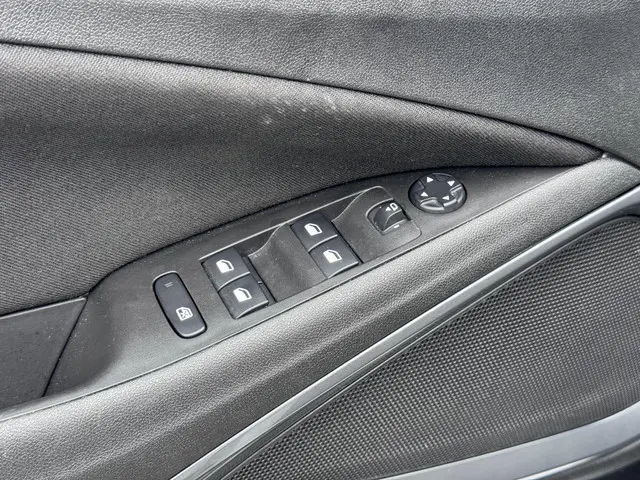 Opel Crossland 1.2 Turbo Elegance 2024 Benzine 13