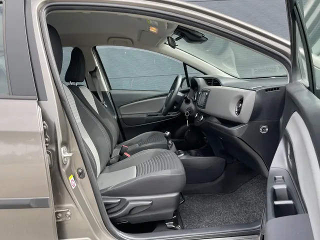 Toyota Yaris 1.0 VVT-i Energy 2018 Benzine 9