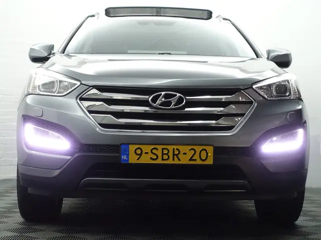 Hyundai Santa Fe 2.4i GDI i-Catcher- 2013 Benzine 32