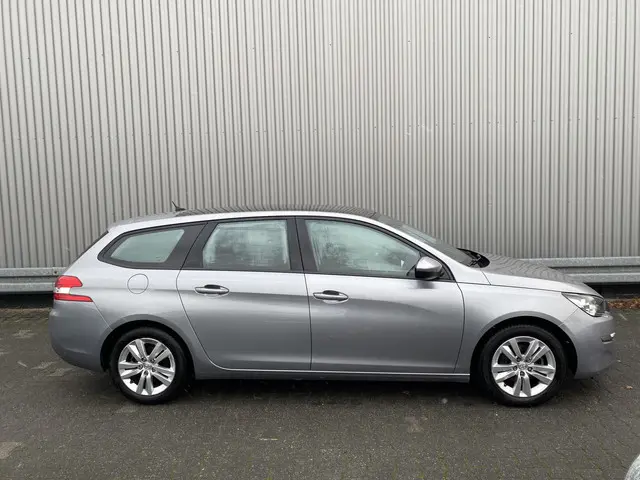 Peugeot 308 SW 1.2 PureTech Active 2017 Benzine 10