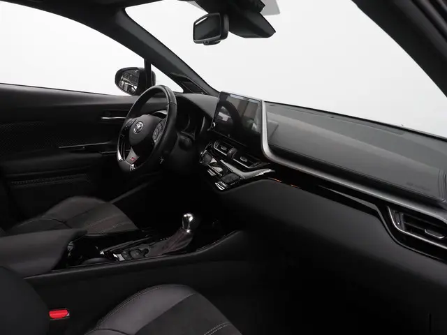 Toyota C-HR 1.8 Hybrid GR-Sport 2023 Hybride Benzine 5