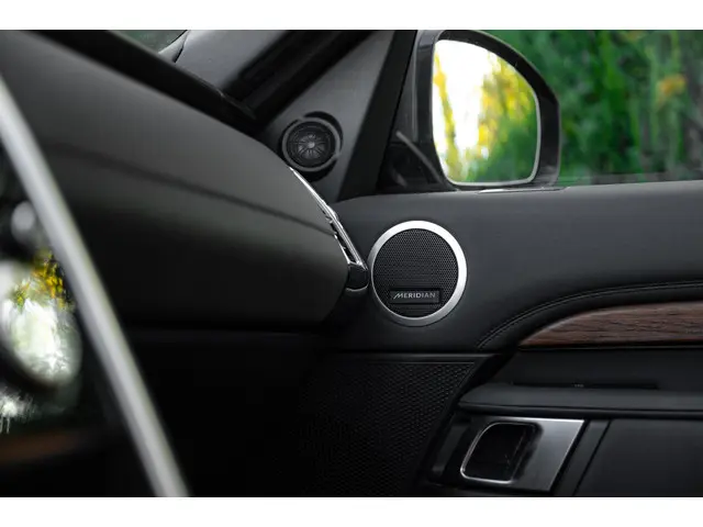 Land Rover Discovery 2.0 Sd4 HSE Luxury 7p. 2019 Diesel 21