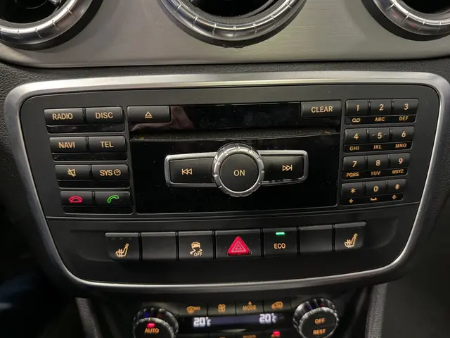 Mercedes-Benz CLA AMG 45 4MATIC Edition 1 2014 Benzine 20