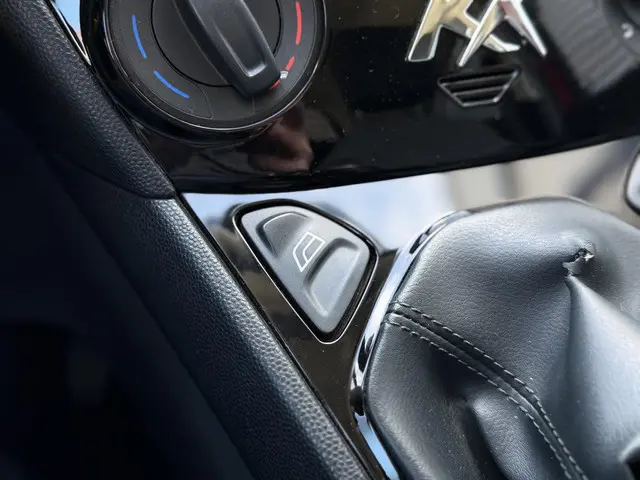 Ford Ka 1.2 Titanium X start/stop 2013 Benzine 16