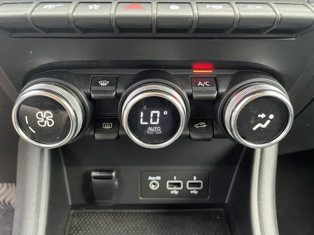 Renault Captur TCe 100 Intens 2020 Benzine 22