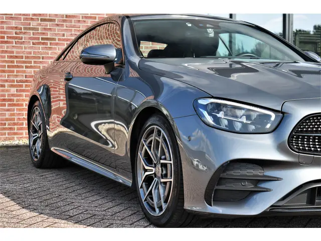 Mercedes-Benz E-Klasse Coupé 200 AMG Line 2020 Benzine 33