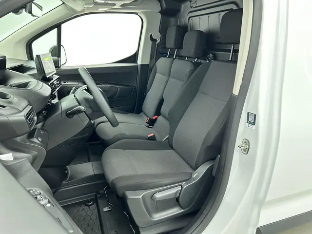 Peugeot Partner 1.5 BlueHDi 100 S&S L2 2024 Diesel 30