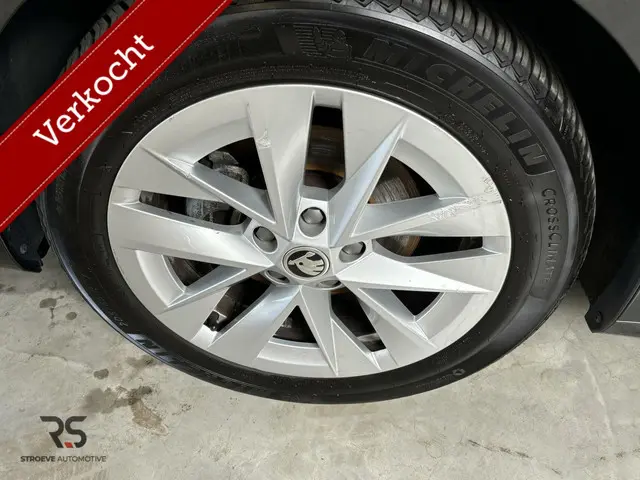 Škoda Octavia Combi Business Edition Plus 2022 Benzine 17