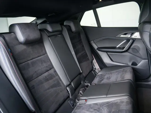 BMW iX2 eDrive20 2024 Elektrisch 11