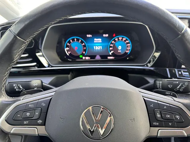 Volkswagen Caddy 1.5 TSI DSG Style 5p 2021 Benzine 22