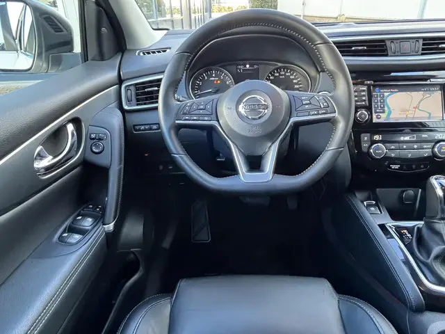 Nissan QASHQAI 1.2 Tekna 2018 Benzine 32