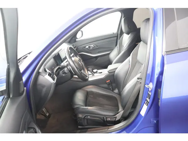 BMW 3 Serie 330i High Executive 2020 Benzine 13