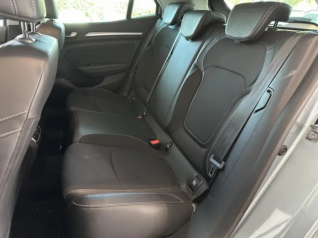 Renault Mégane 1.3 TCe Intens 2021 Benzine 18