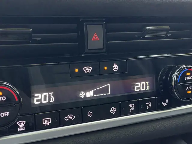 Nissan QASHQAI 1.3 MHEV Xtronic Tekna Plus 2026 Benzine 23