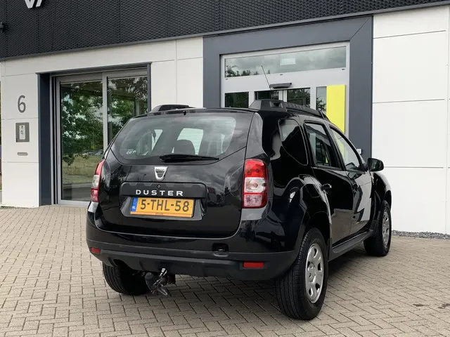 Dacia Duster 1.2 TCe 4x2 Lauréate 2014 Benzine 2