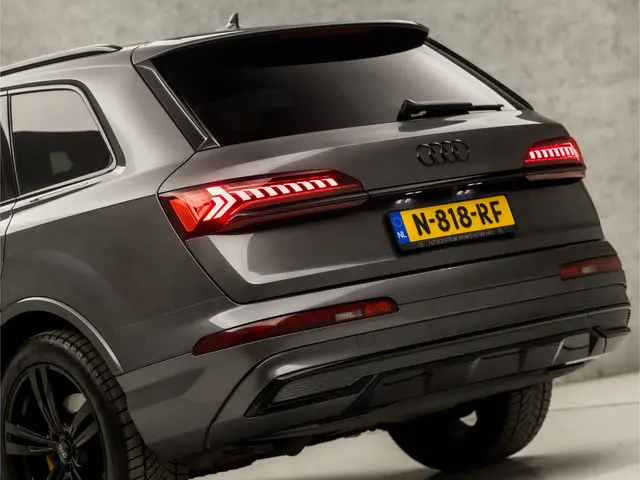 Audi Q7 50 TDI quattro S-Line Sport 2019 Diesel 13