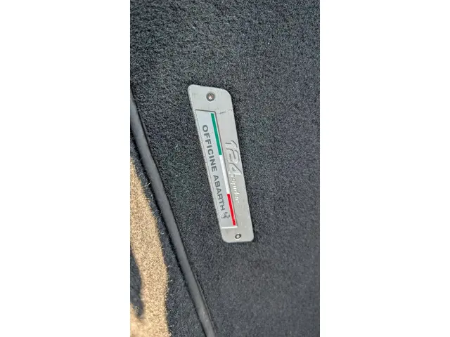 Fiat 124 Spider 1.4 MultiAir Turbo Abarth 2016 Benzine 15