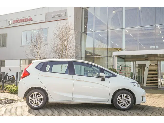 Honda Jazz 1.3i VTEC COMFORT 2017 Benzine 41