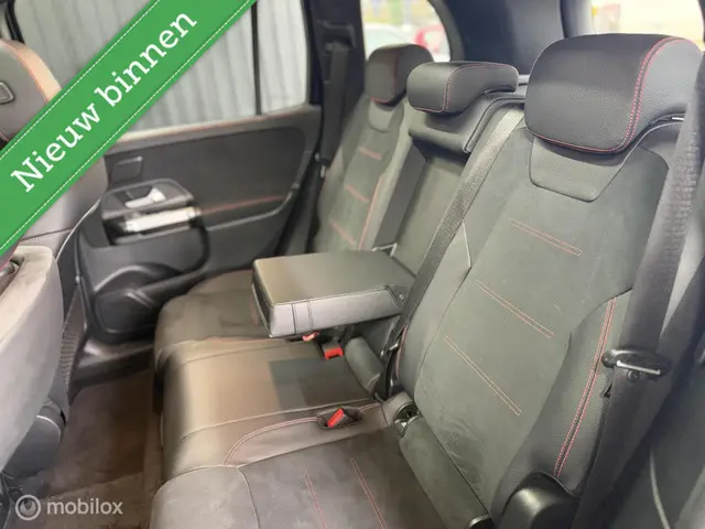 Mercedes-Benz GLB 200 AMG Line 2022 Benzine 21