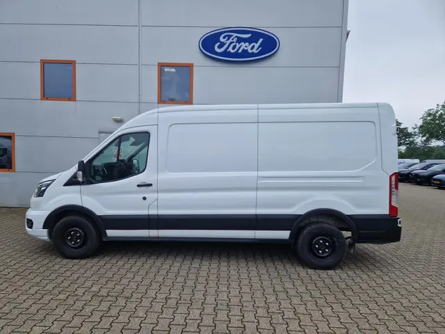 Ford Transit 2