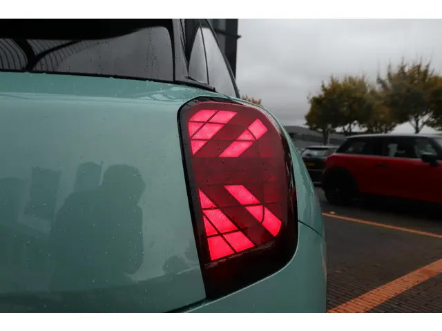 MINI Aceman E 2025 Elektrisch 9