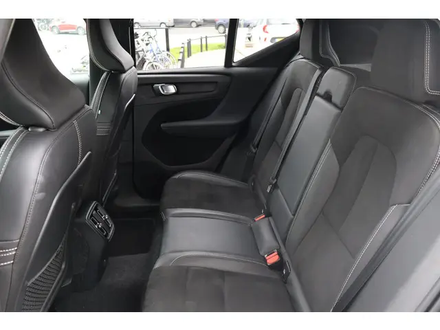 Volvo XC40 Recharge P8 AWD R-Design 2020 Elektrisch 14