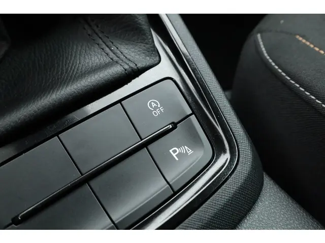 Škoda Kamiq 1.0 TSI Business Edition 2022 Benzine 22