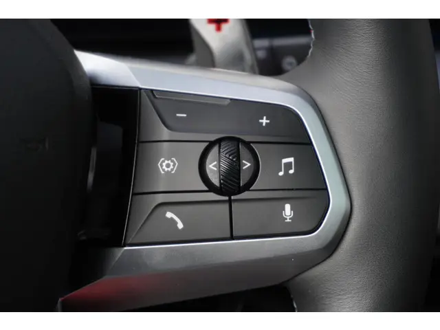 BMW 1 Serie M135 xDrive 2025 Benzine 32