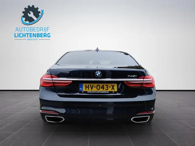 BMW 7 Serie 740i 2016 Benzine 7