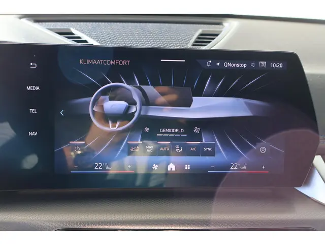 BMW X1 sDrive20i 2024 Benzine 18