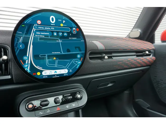 MINI 3-Deurs C 2024 Benzine 16