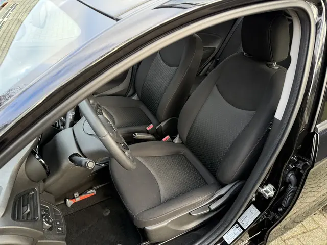 Opel KARL 1.0 ecoFLEX Edition Automaat 2019 Benzine 7