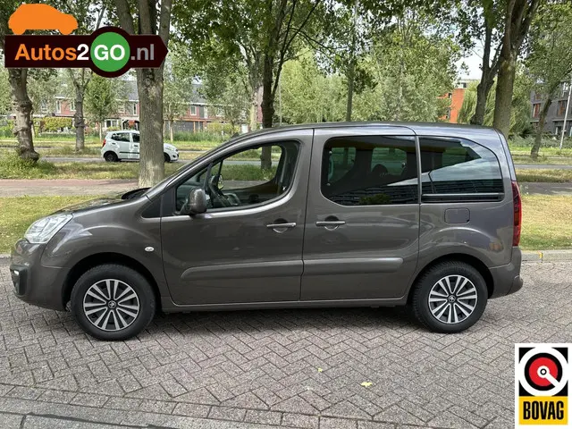 Peugeot Partner Tepee 1.2 PureTech Active 2017 Benzine 2