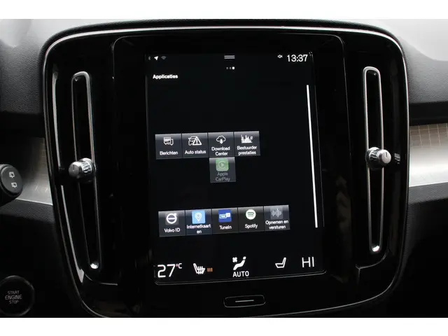 Volvo XC40 1.5 T3 163 pk Automaat Momentum 2021 Benzine 20